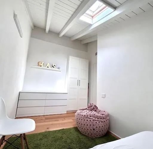 Di Design Con Posto Auto. *